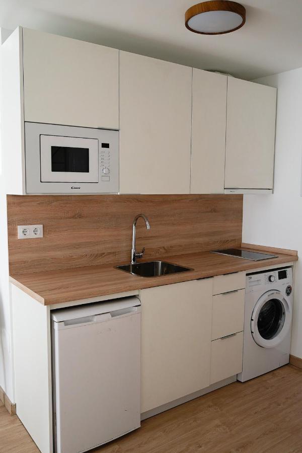 מאלגה Beachfront Apartment מראה חיצוני תמונה